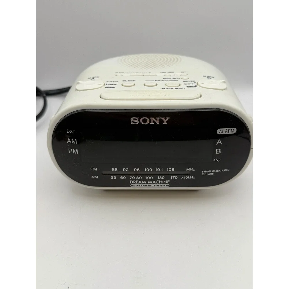 Sony Dream Machine ICF-C318 Dual Alarm Clock Radio FM AM White LED Display